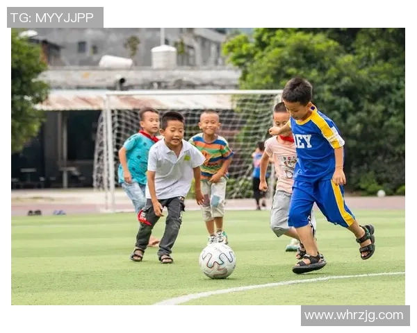 小朋友心中的足球偶像与梦想之路探索